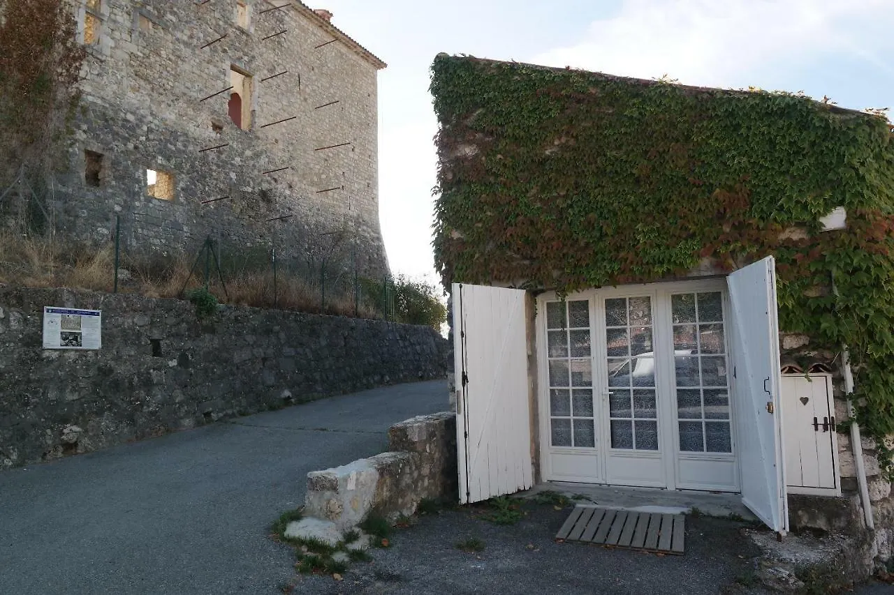 Apartment Au Pied Du Chateau Greolieres les Neiges France